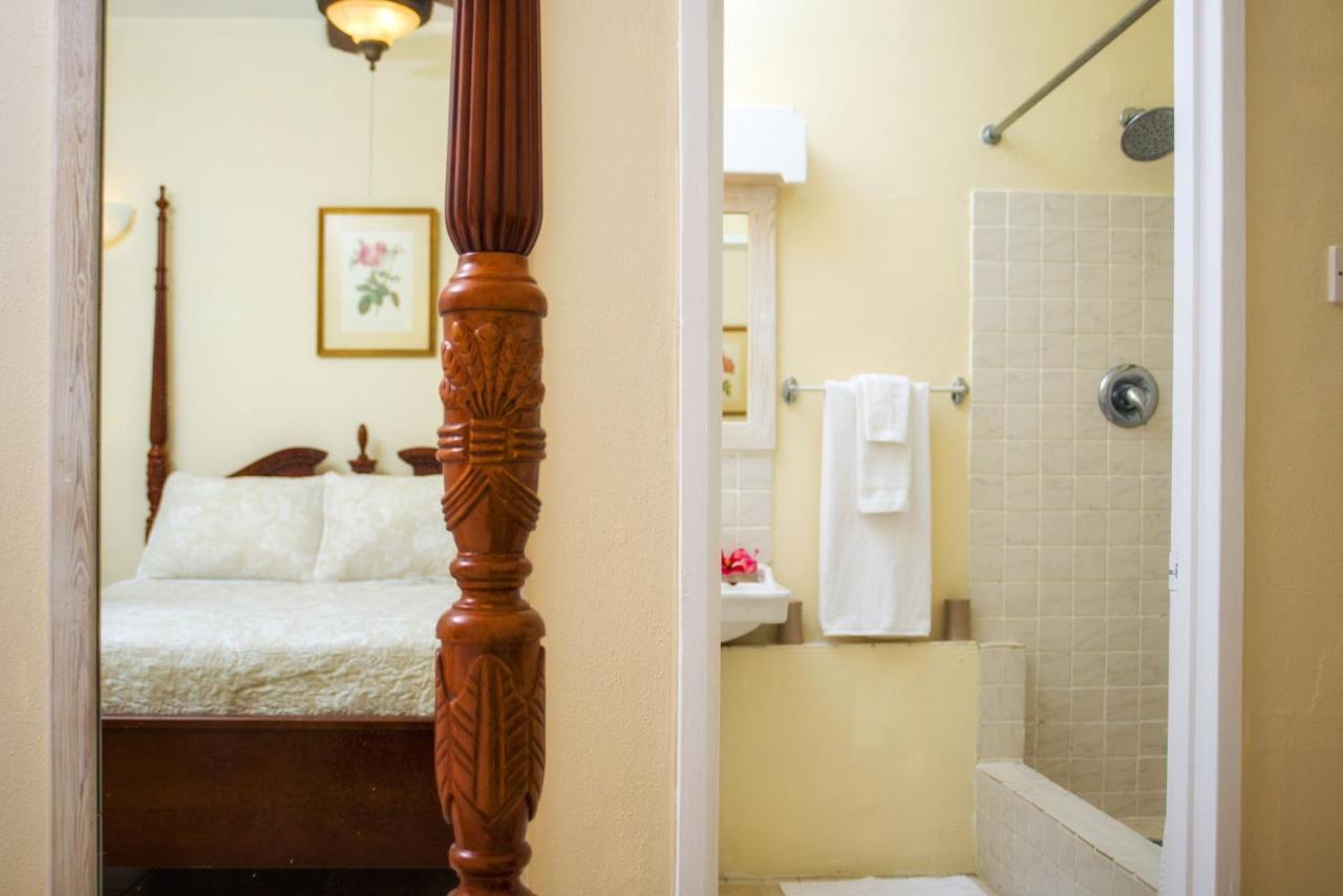 סנט ג'יימס Ground Floor Apartment Located In Hometown, 5 Min Walk To The Beach מראה חיצוני תמונה
